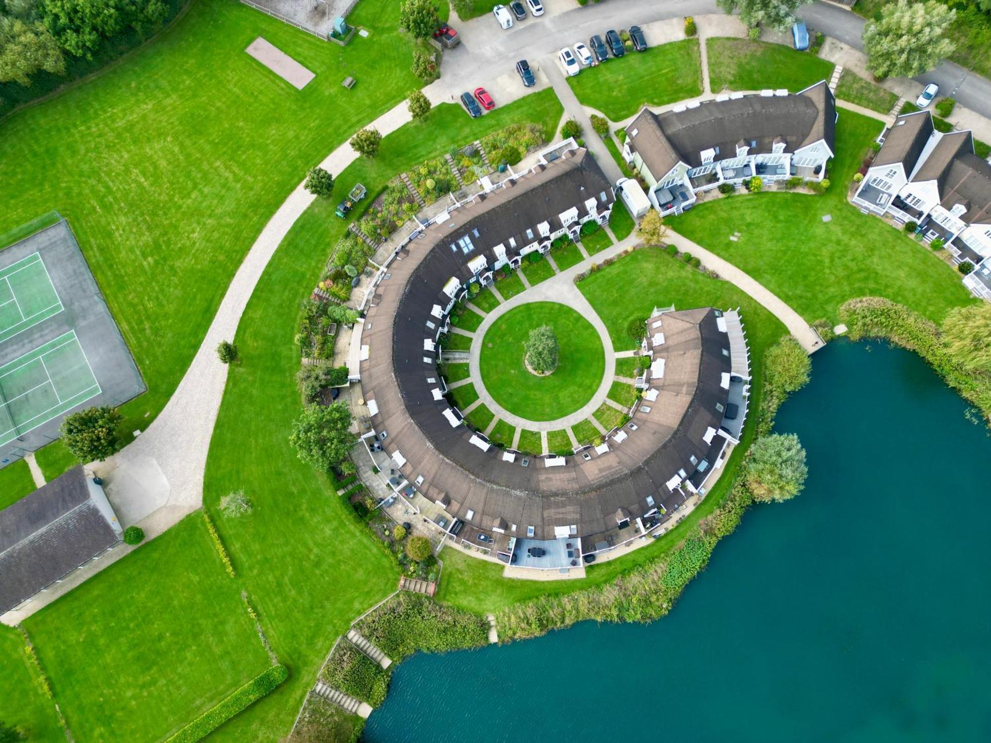 Nyhavn Villa Cirencester Eksteriør billede